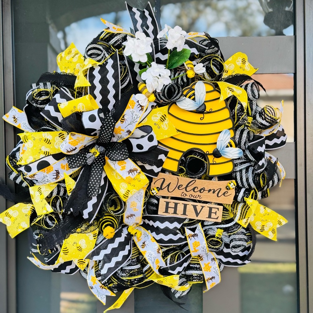 Spring Bee Wreath “Welcome to our Hive” 🐝🍯